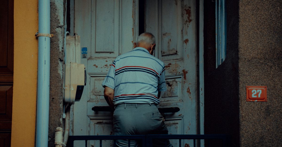 Locked Out of the House? Here's What Our Emergency Locksmith Actually Does — Shirleylocksmithpro