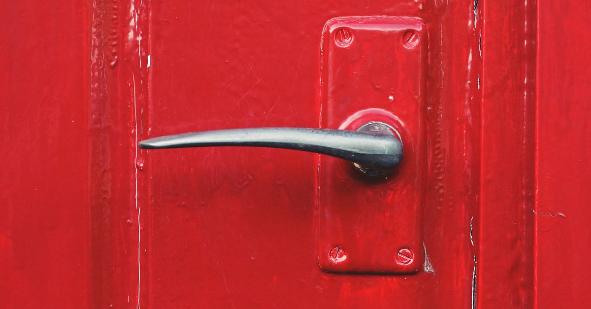 Door Knob Lock Installation: Choosing the Right Hardware for Your Home or Business — Shirleylocksmithpro